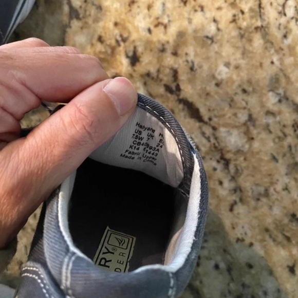 7.5 Toddler - Picture 2 of 5